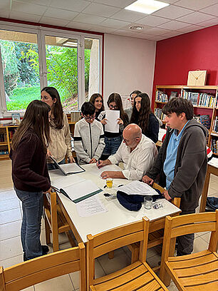 Jean-David Morvan scénariste et auteur de BD, au collège de Laroche Beaulieu