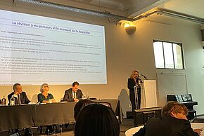 Réunion d'information avec Corinne DUCROCQ - Agrandir l'image, fenêtre modale